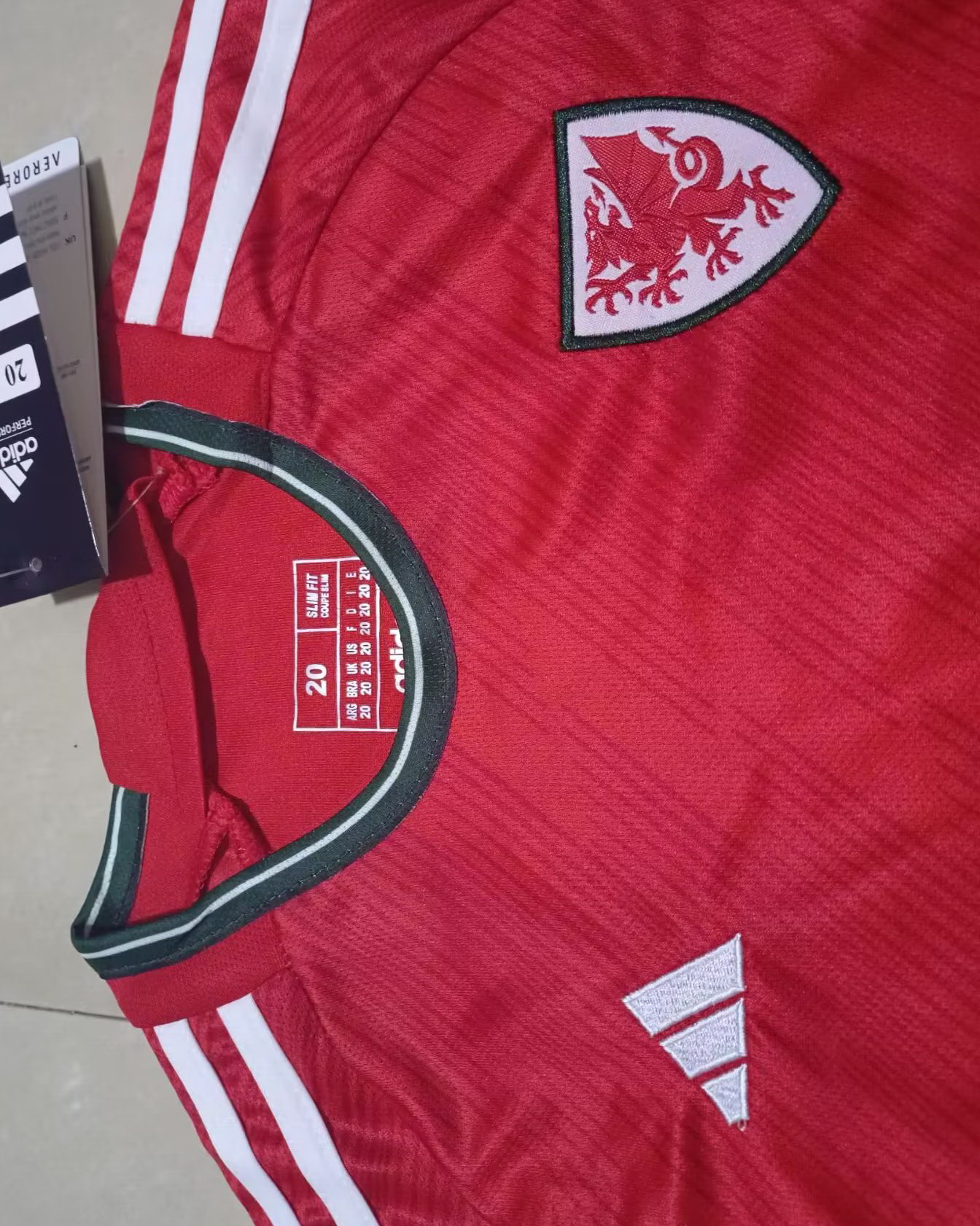 Kid Wales 2022 World Cup Home Soccer Jersey Kit