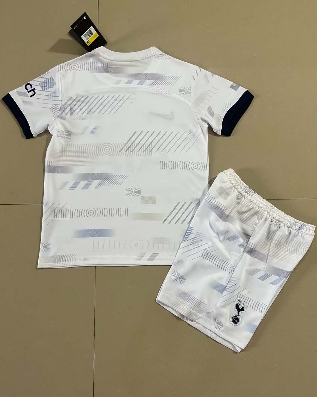 Kid Tottenham Hotspur 2023/24 Home Soccer Kit