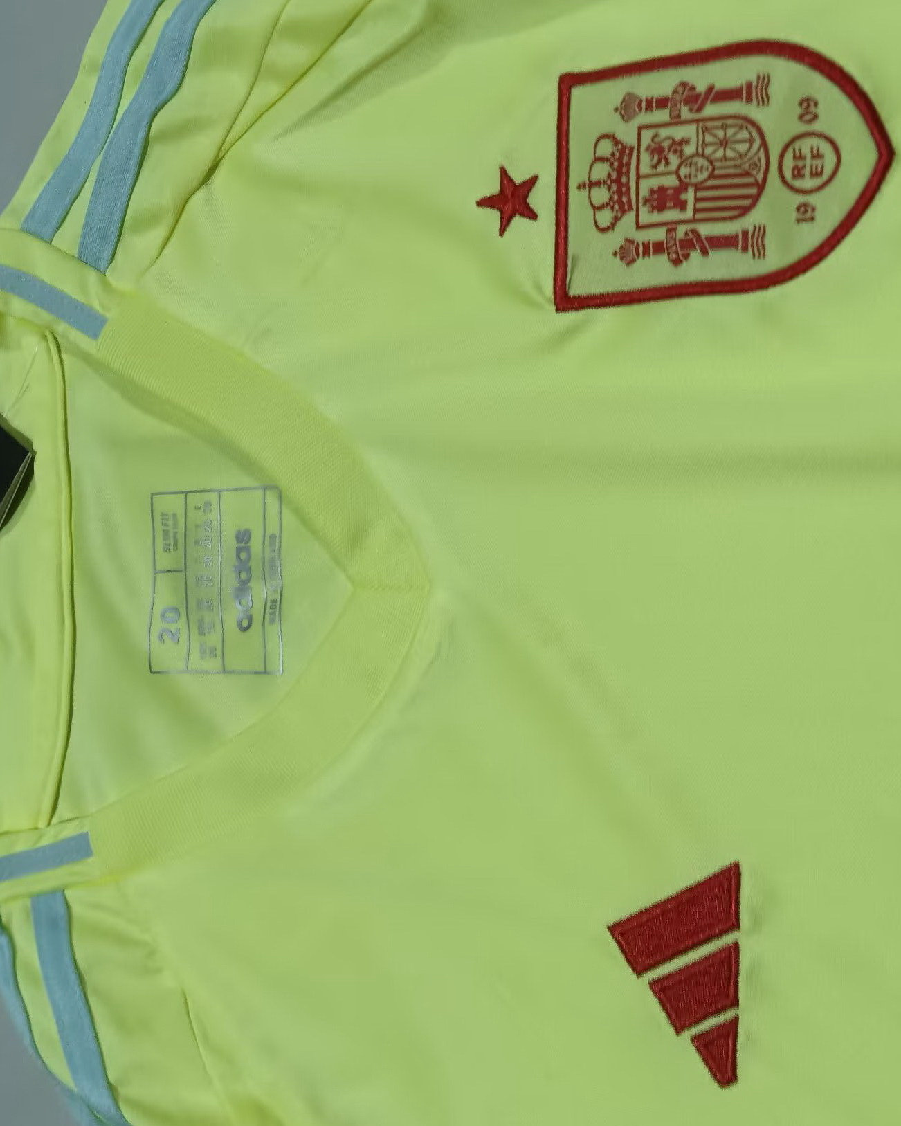 Kid Spain 2024 European Cup Away Light Yellow Soccer Jersey Kit