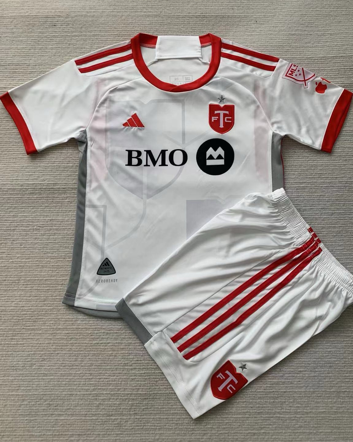 Kid Toronto 2024/25 Away White Soccer Jersey Kit