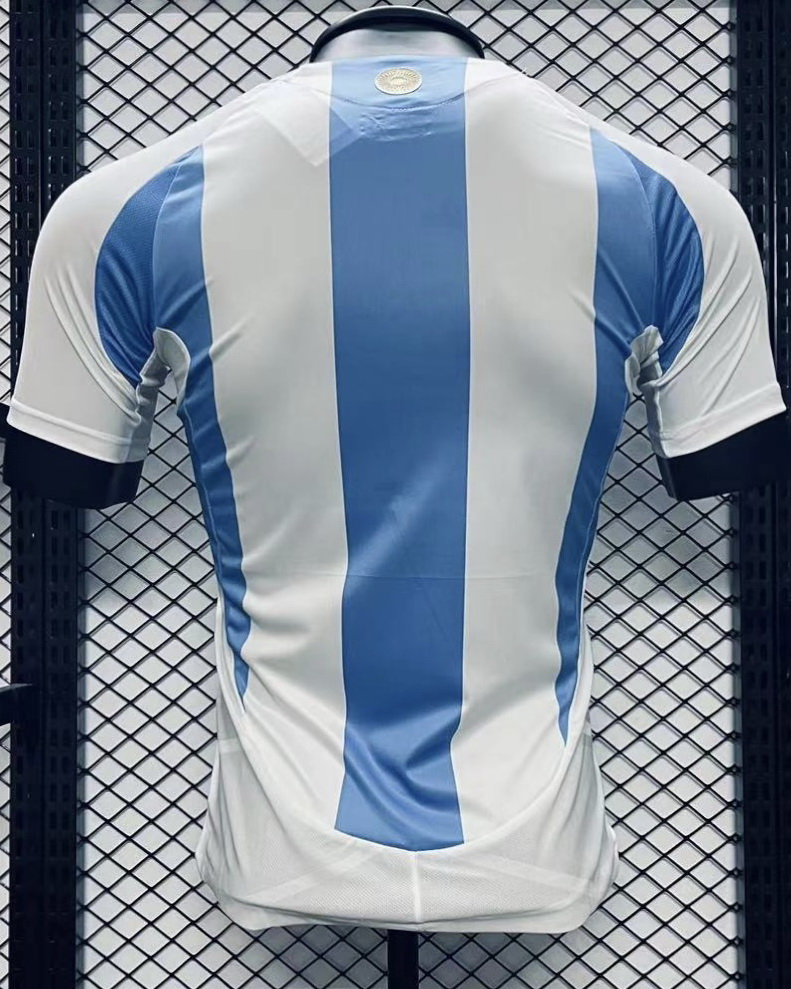 Argentina 2024/25 Home Soccer Jersey (Player Version)