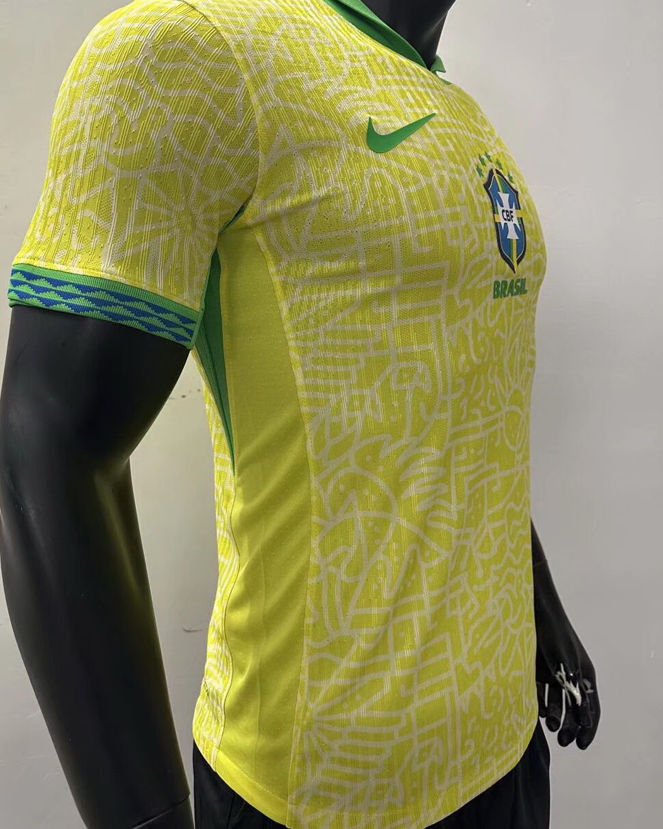 Brazil 2024/25 Home Soccer Jersey (Player Version)