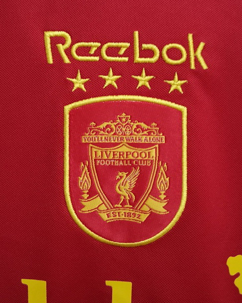 Liverpool 2000/01 Home Soccer Jersey