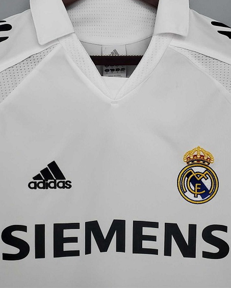 Real Madrid 2005/06 Home Soccer Jersey