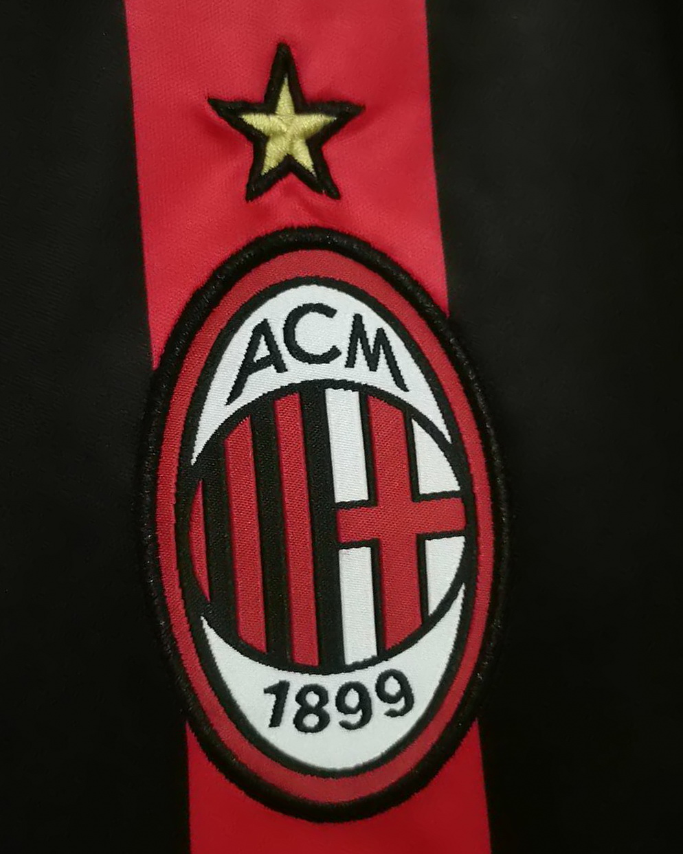 AC Milan 2017/18 Home Soccer Jersey