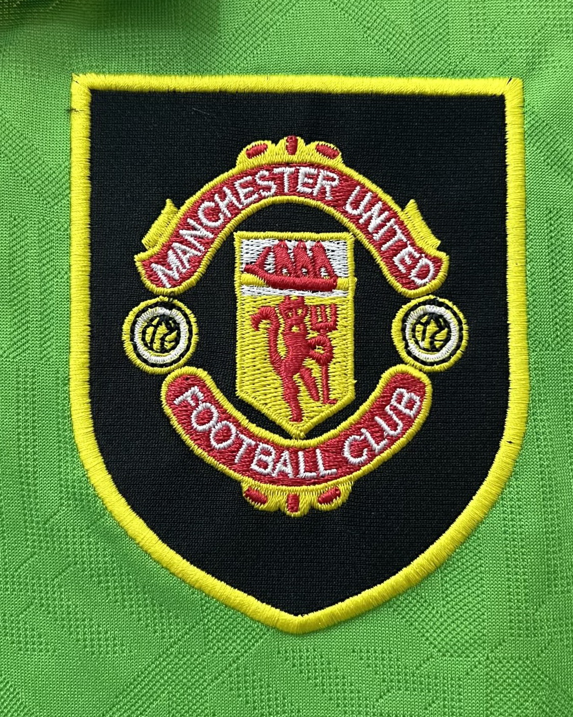 Manchester United 1992/94 Yellow/Green Jersey
