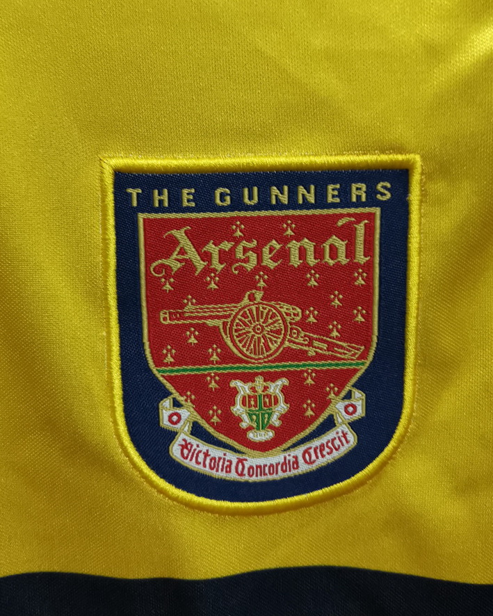 Arsenal 1997/98 Away Soccer Jersey