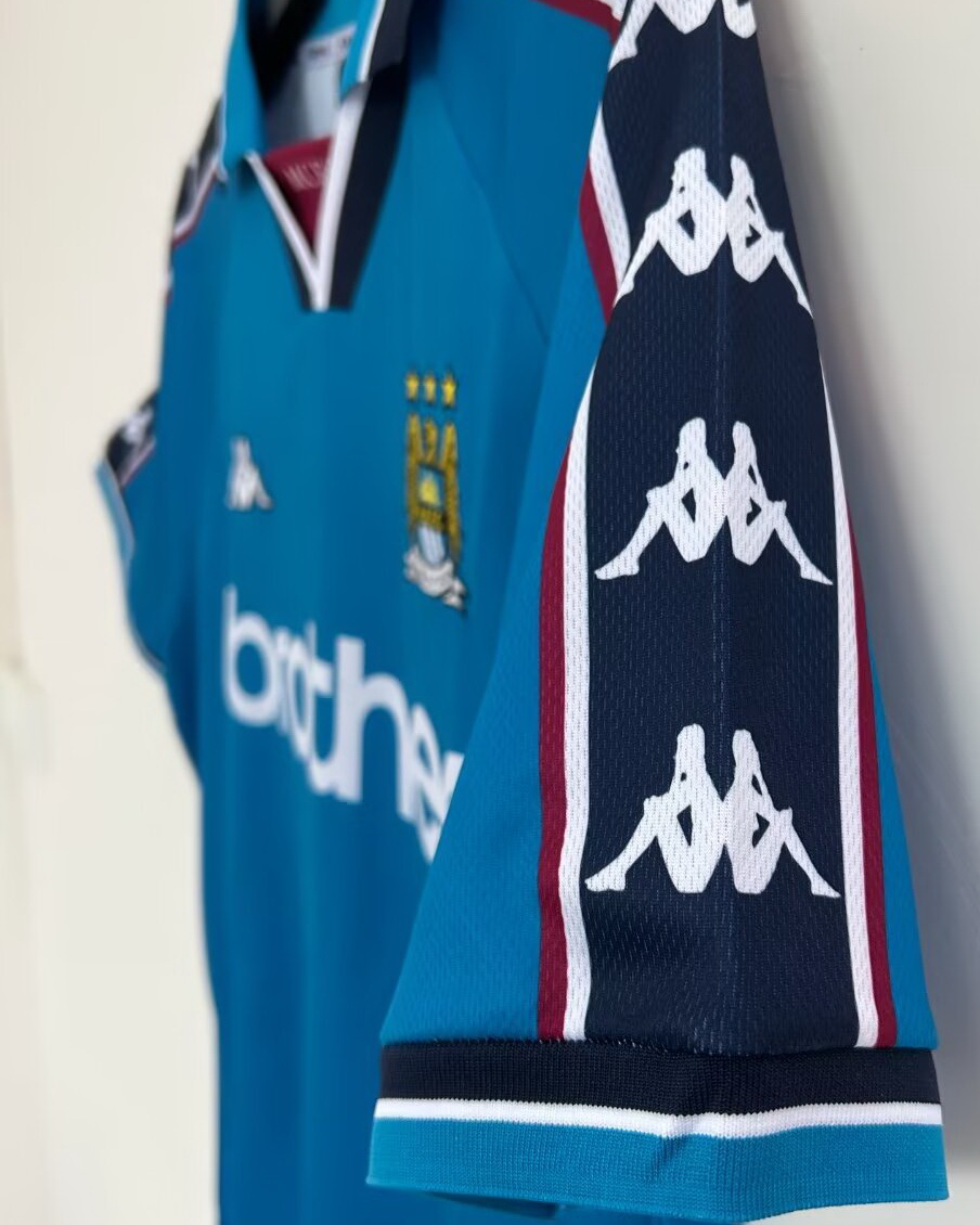 Manchester City 1997/98 Home Soccer Jersey