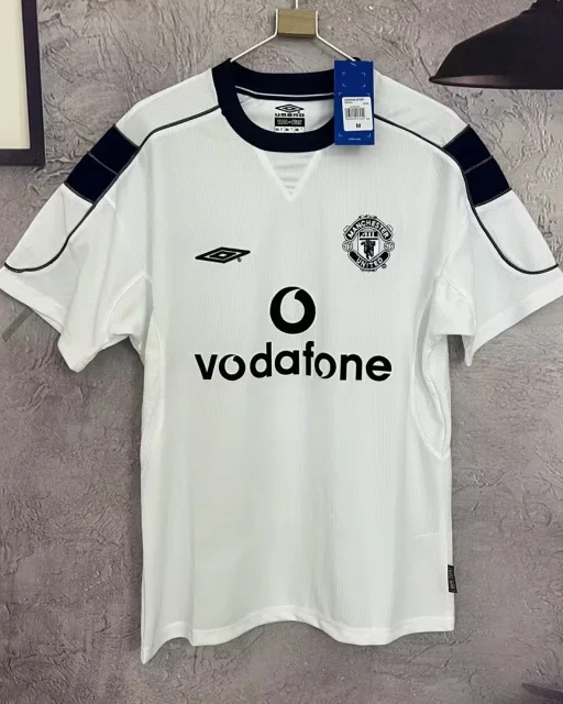 Manchester United 1999/00 Away Soccer Jersey