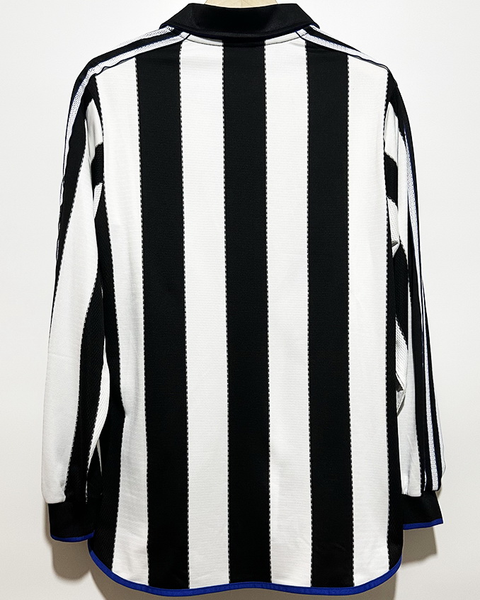 Newcastle United 1999/00 Home Long Sleeve Jersey